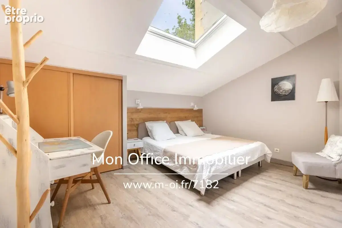 Référence : 7182-LLI - Superbe appartement entièrement rénové avec jardin et garage - centre historique d'Aix-en-Provence - photo 11