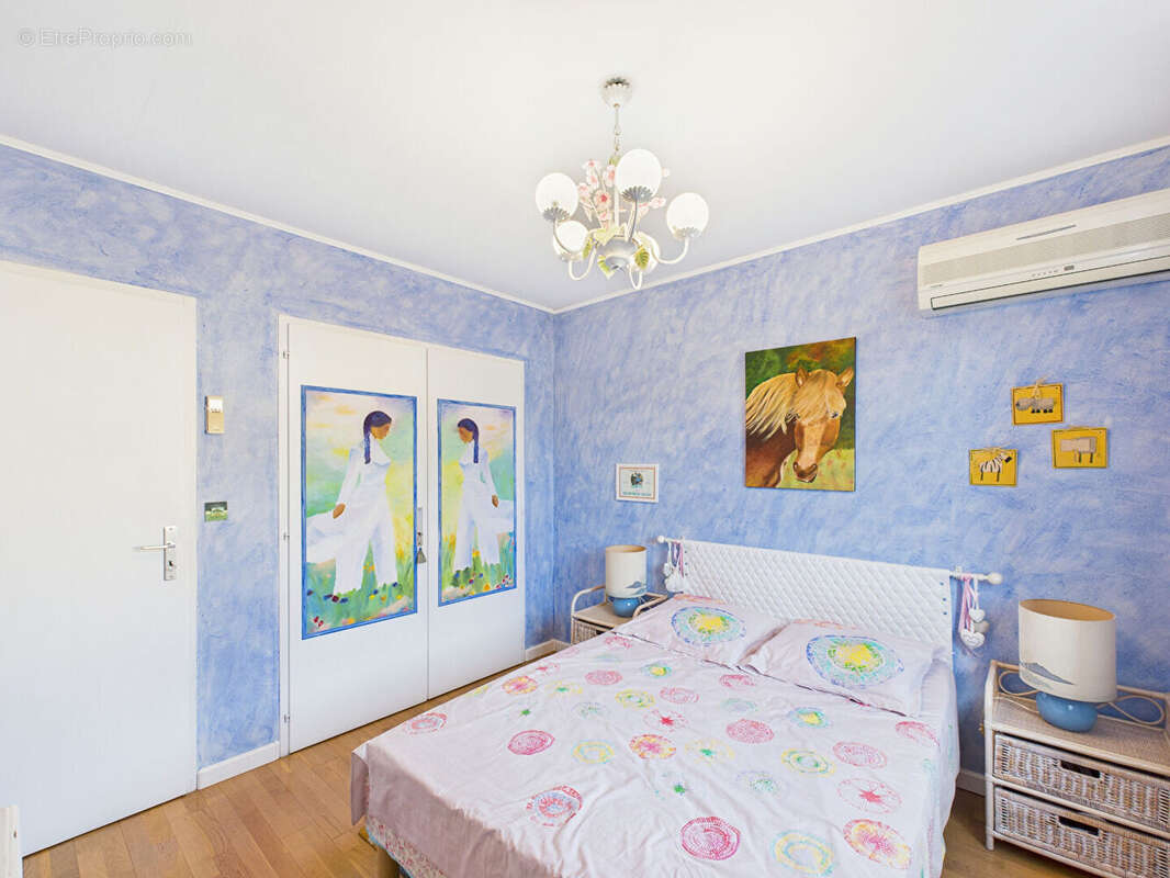 Maison à BOURG-LES-VALENCE