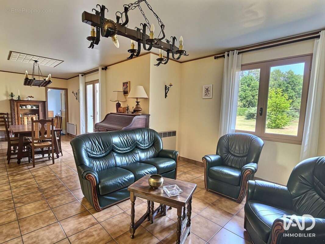 Photo 6 - Maison à SALLES