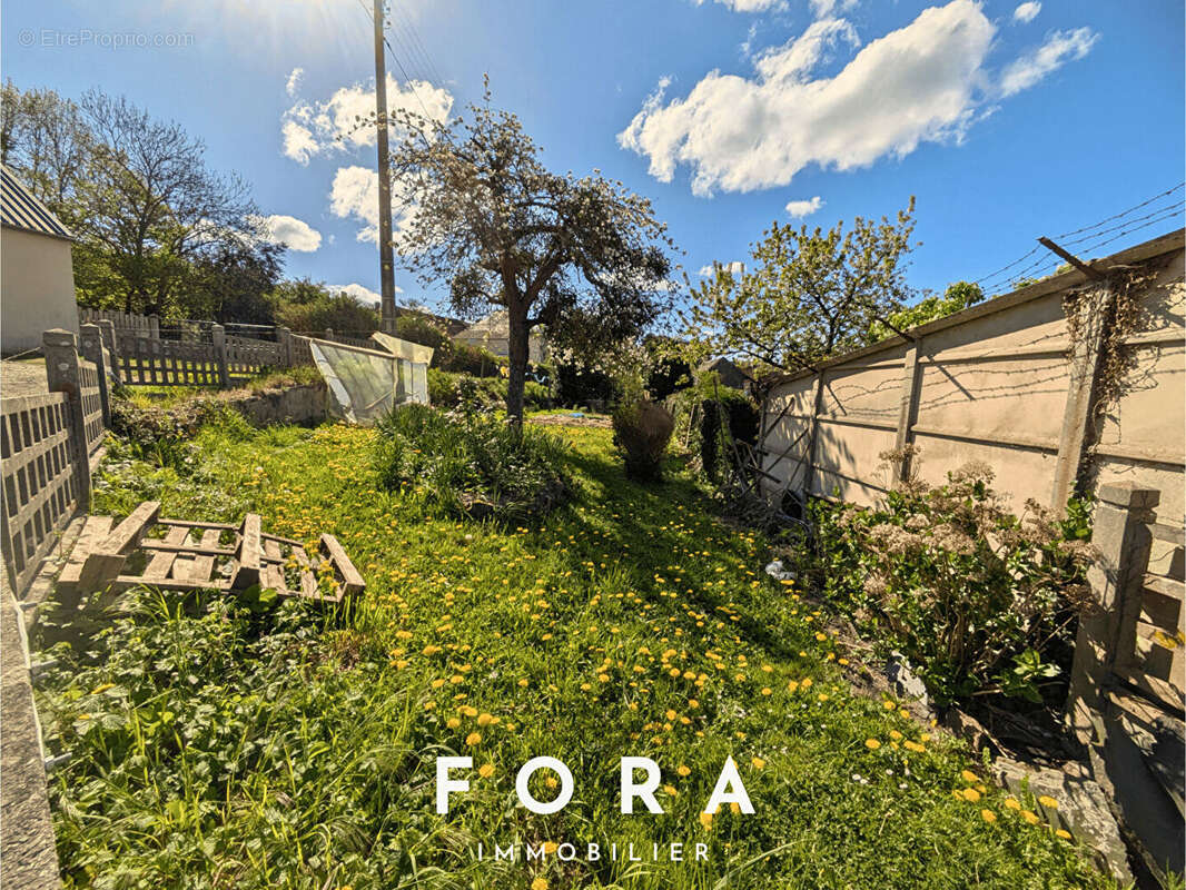 Maison à PONT-D&#039;OUILLY