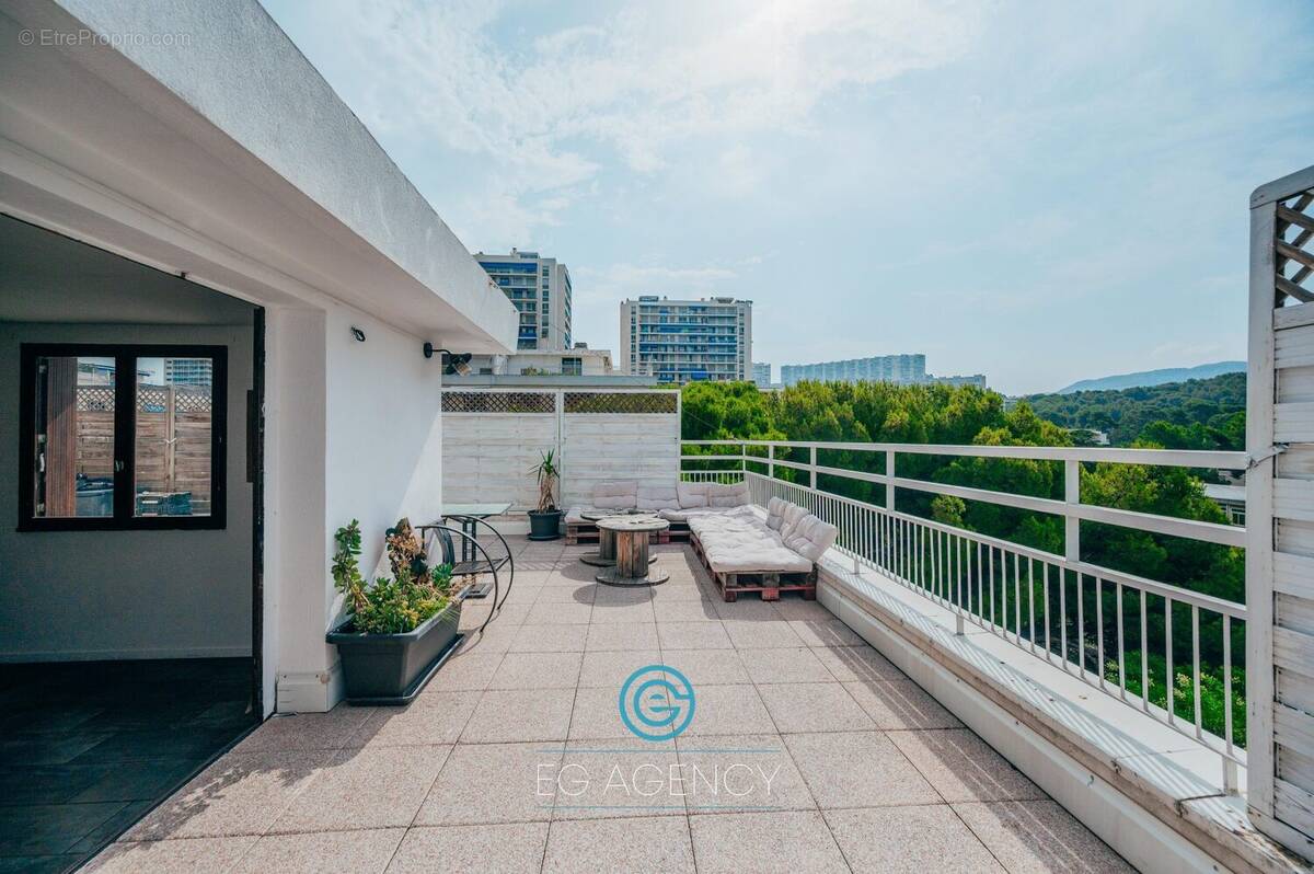 Appartement à MARSEILLE-9E