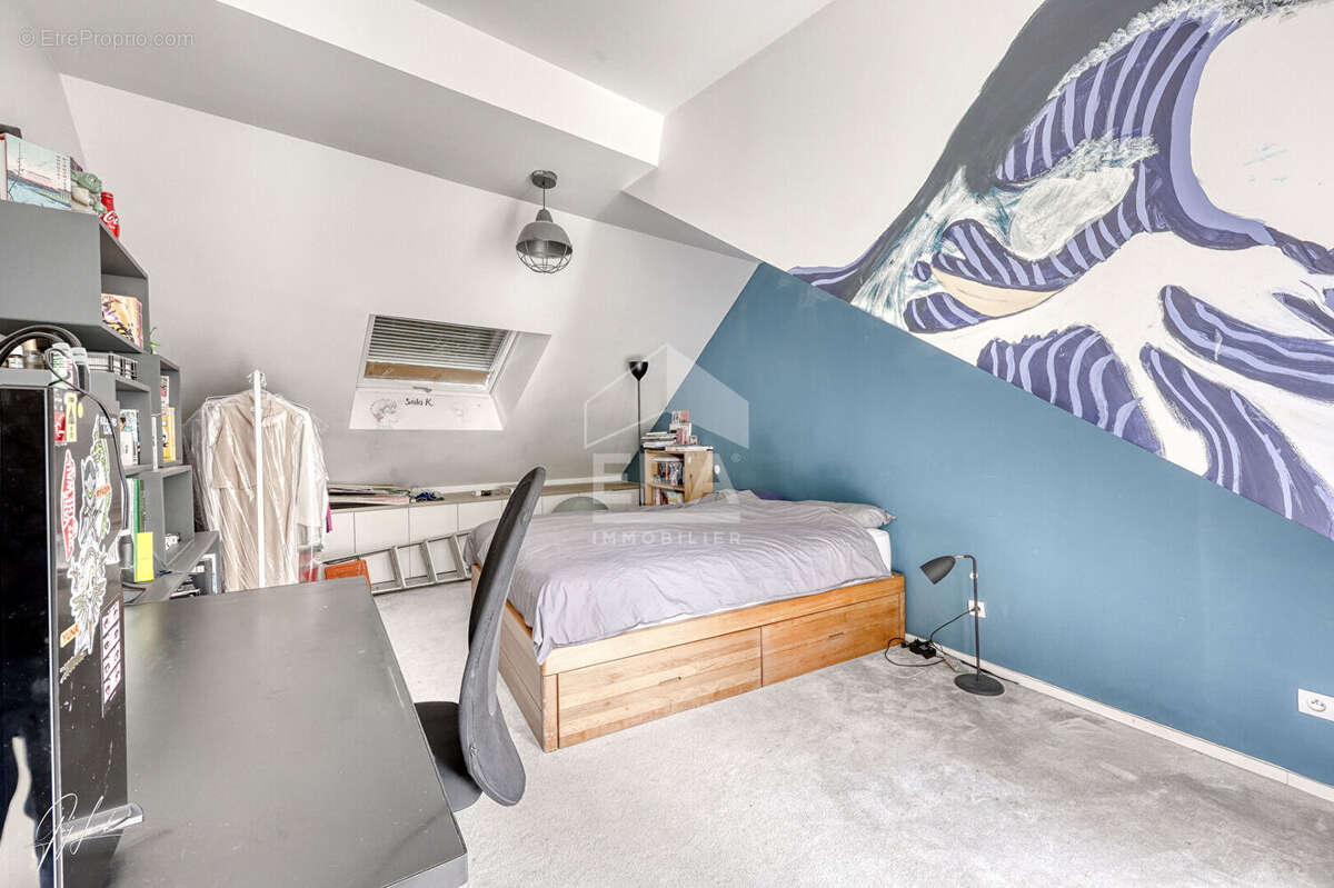 Maison à VILLE-D'AVRAY