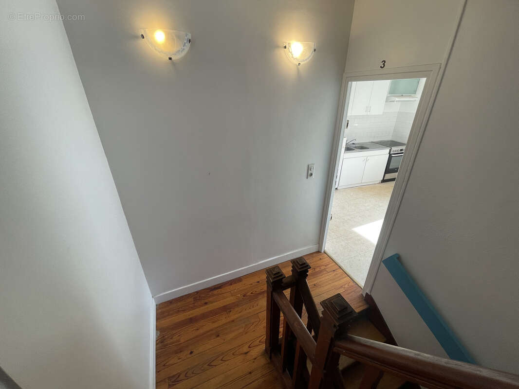 Appartement à ROCHEFORT-MONTAGNE