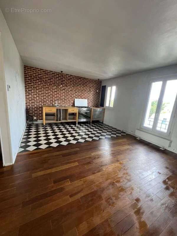 Appartement à CHELLES