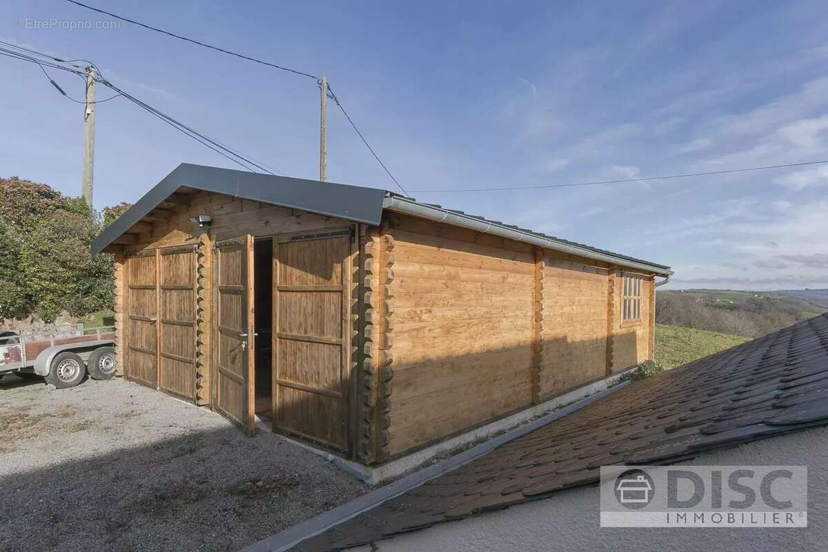 Maison à SAINT-ANDRE-DE-NAJAC