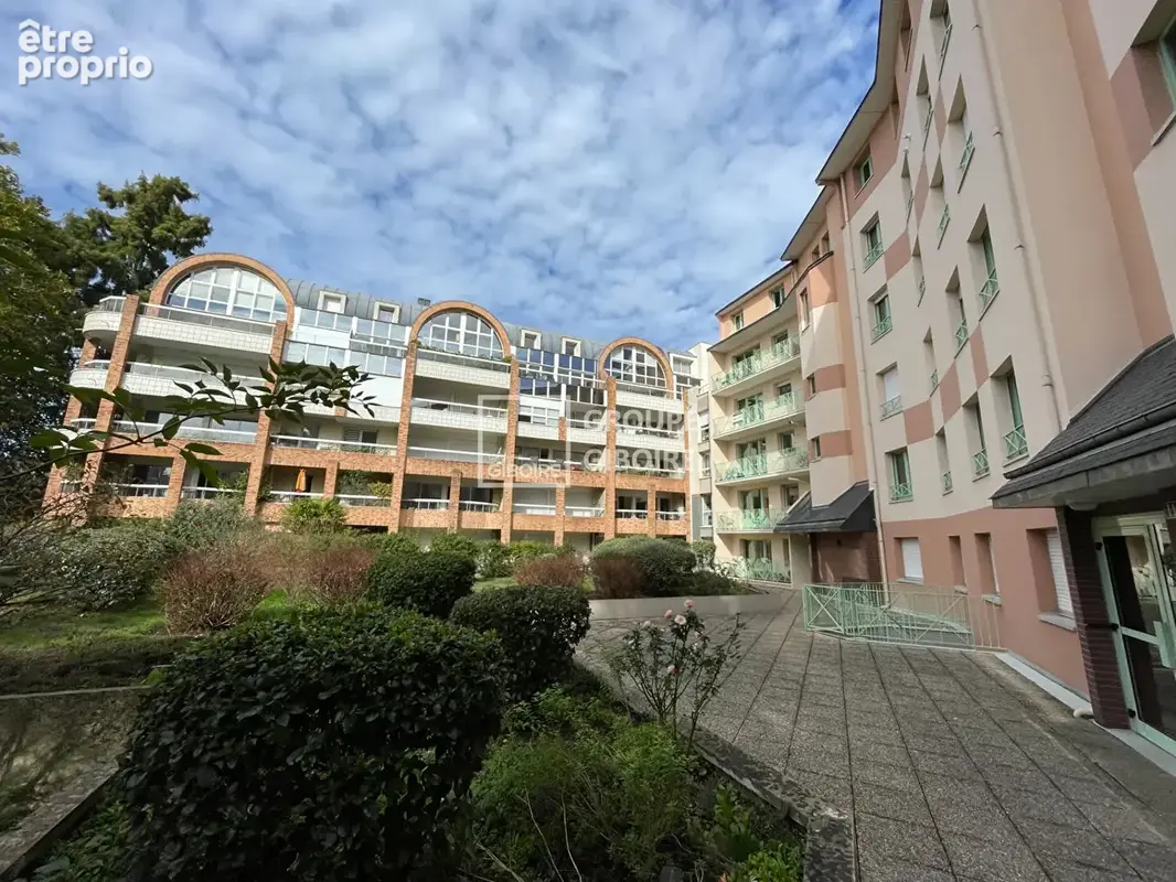 A vendre - Agence Giboire - Appartement 3 pièces à vendre à Rennes Thabor - Réf. 27181 - photo 1