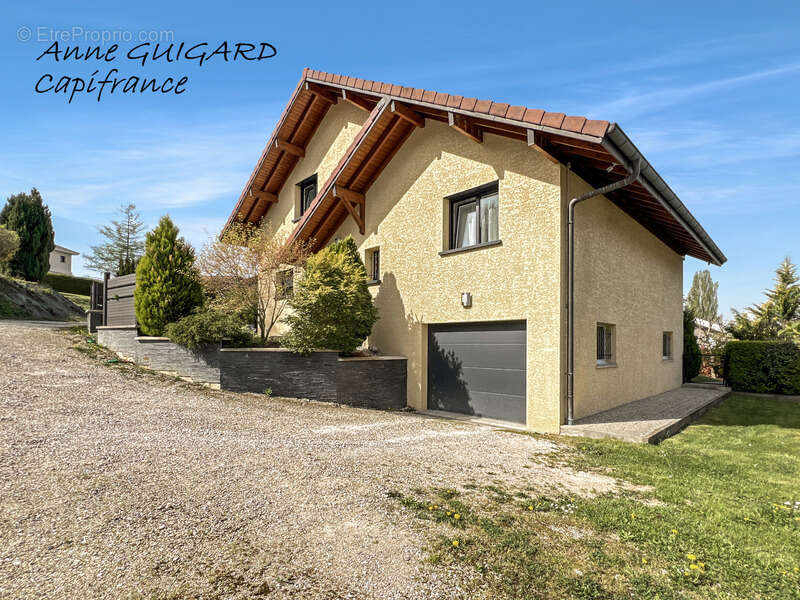 Maison à ARCHAMPS
