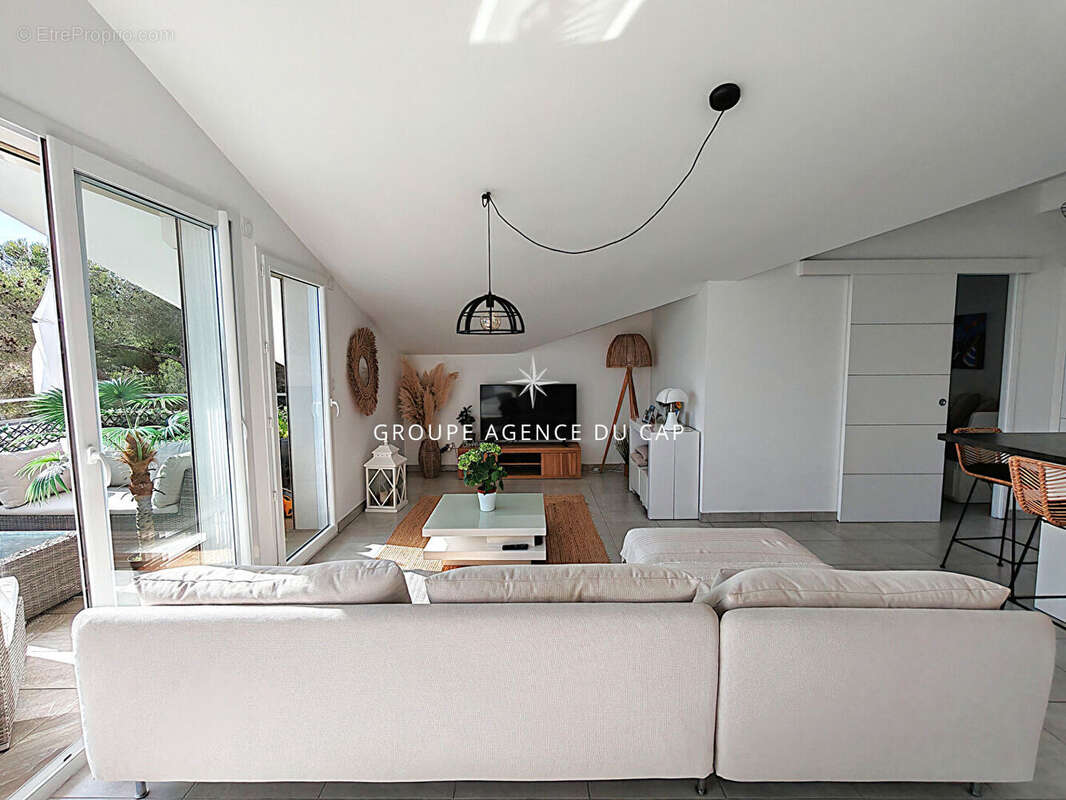 Appartement à FREJUS