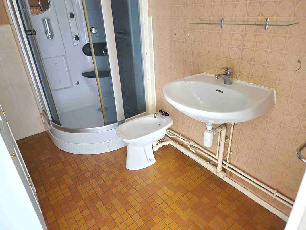 Maison à ETAULIERS