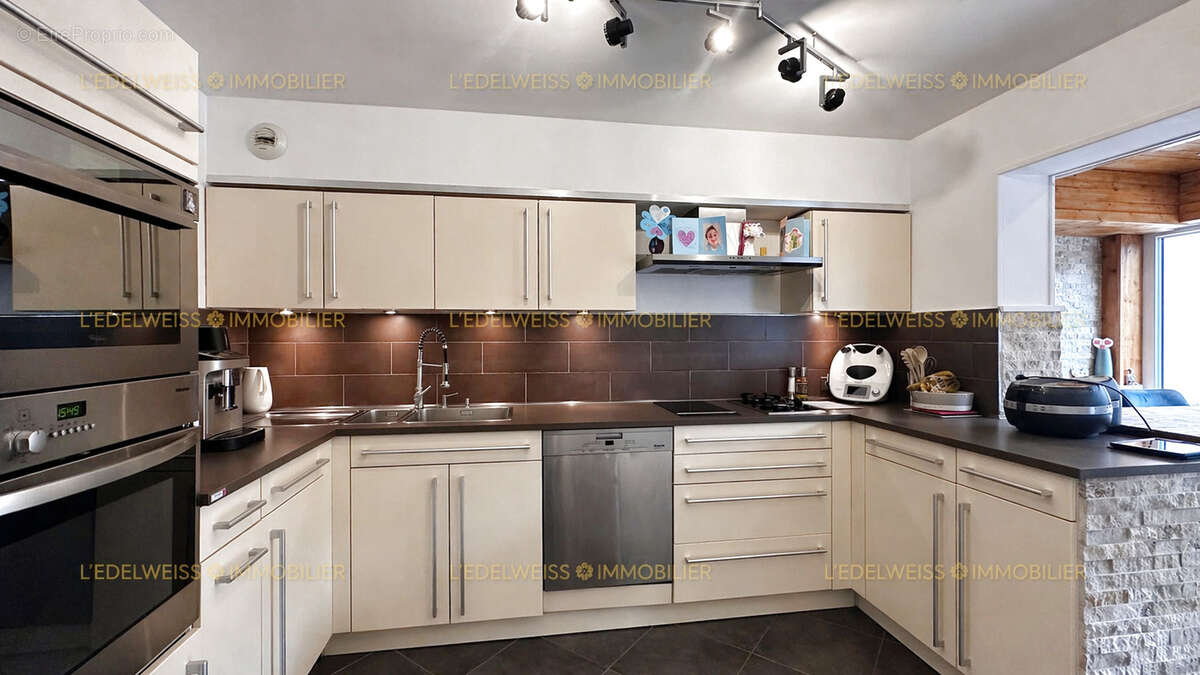 Appartement à SAINT-PIERRE-EN-FAUCIGNY