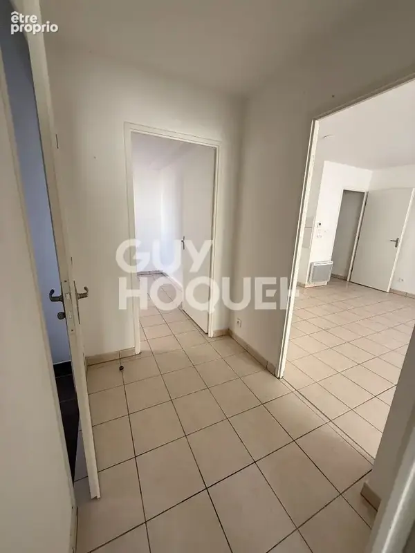 Quartier La Gare - Appartement T3 61 m² avec terrasse et parking - photo 7