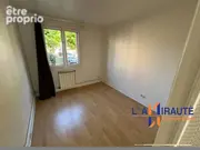 Appartement à LE MESNIL-LE-ROI