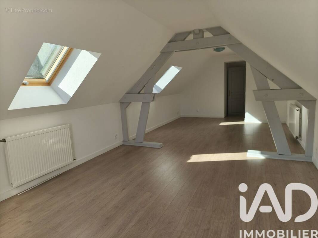 Photo 1 - Maison à REUGNY