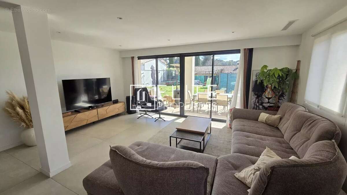 Maison 7 pièces de 255 m² – grasse - photo 4