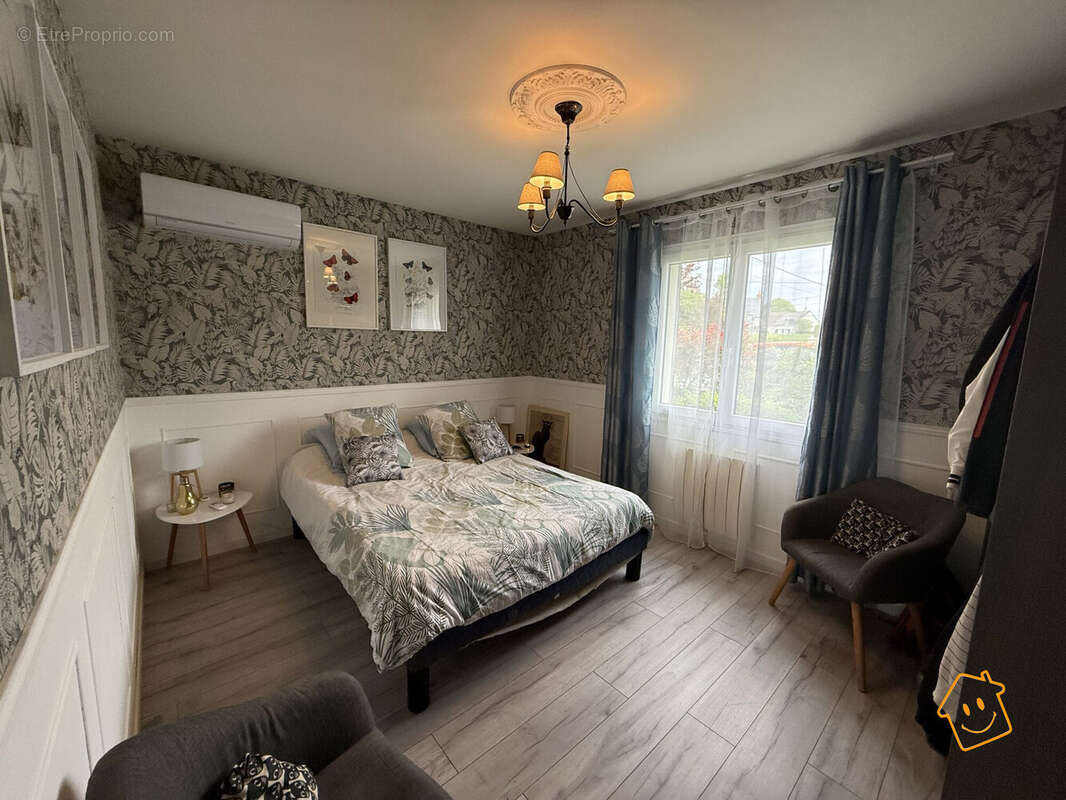 Maison à MEHUN-SUR-YEVRE