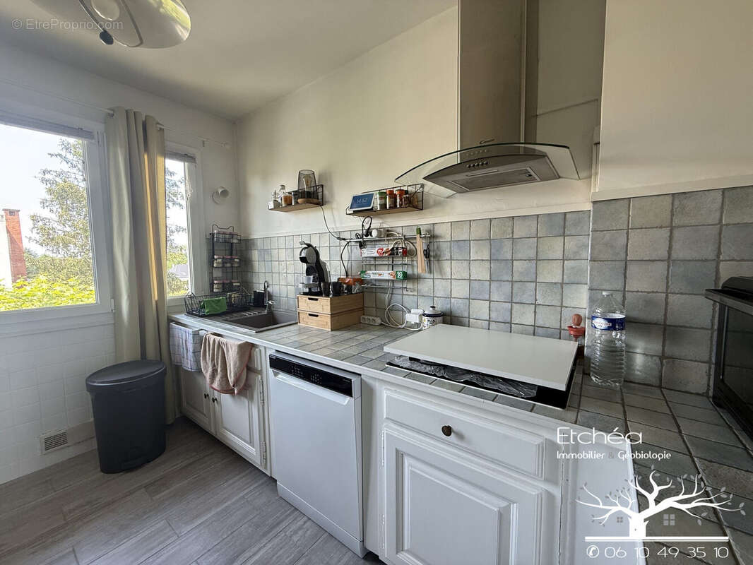 Appartement 83 m² à Pau  - photo 3