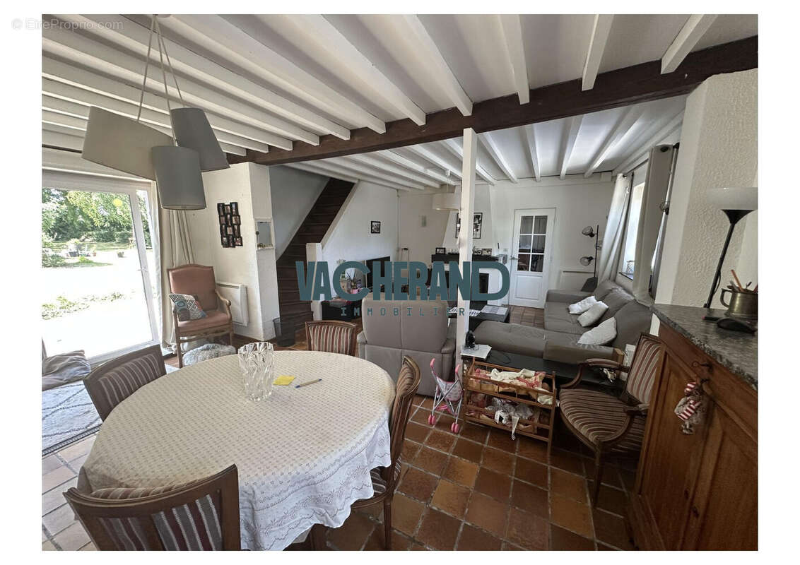 Maison à ERQUINGHEM-LYS