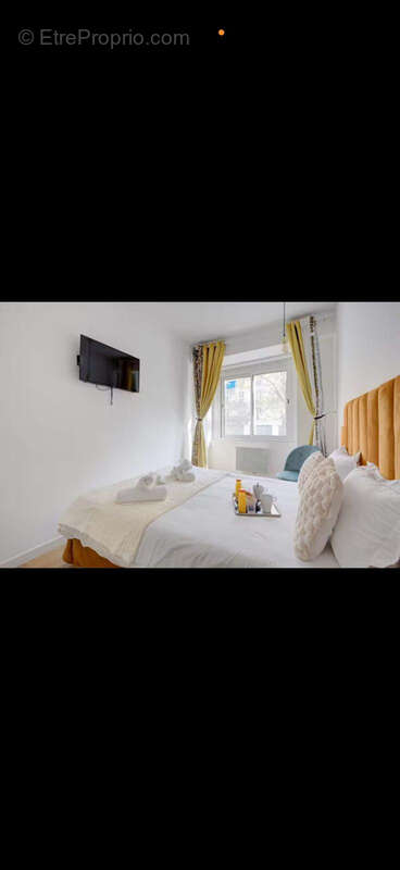 Appartement à PARIS-1E