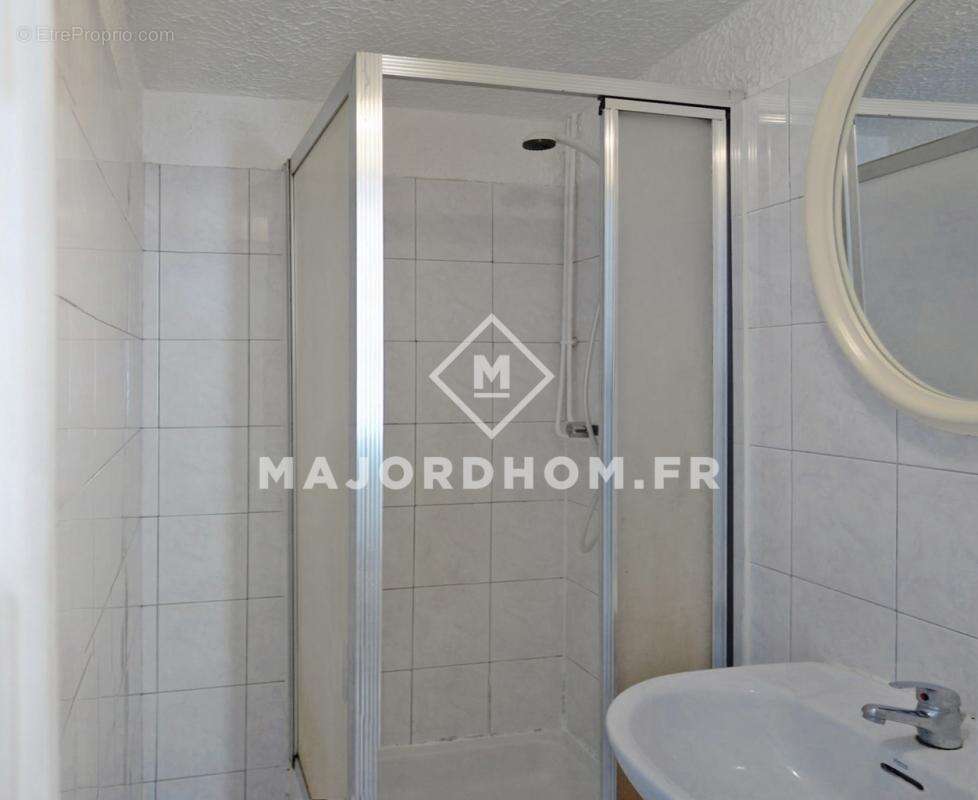 Appartement à MARSEILLE-6E