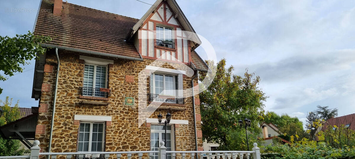 Maison à BOISSY-SAINT-LEGER