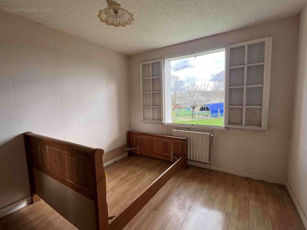 Maison à ANSAC-SUR-VIENNE