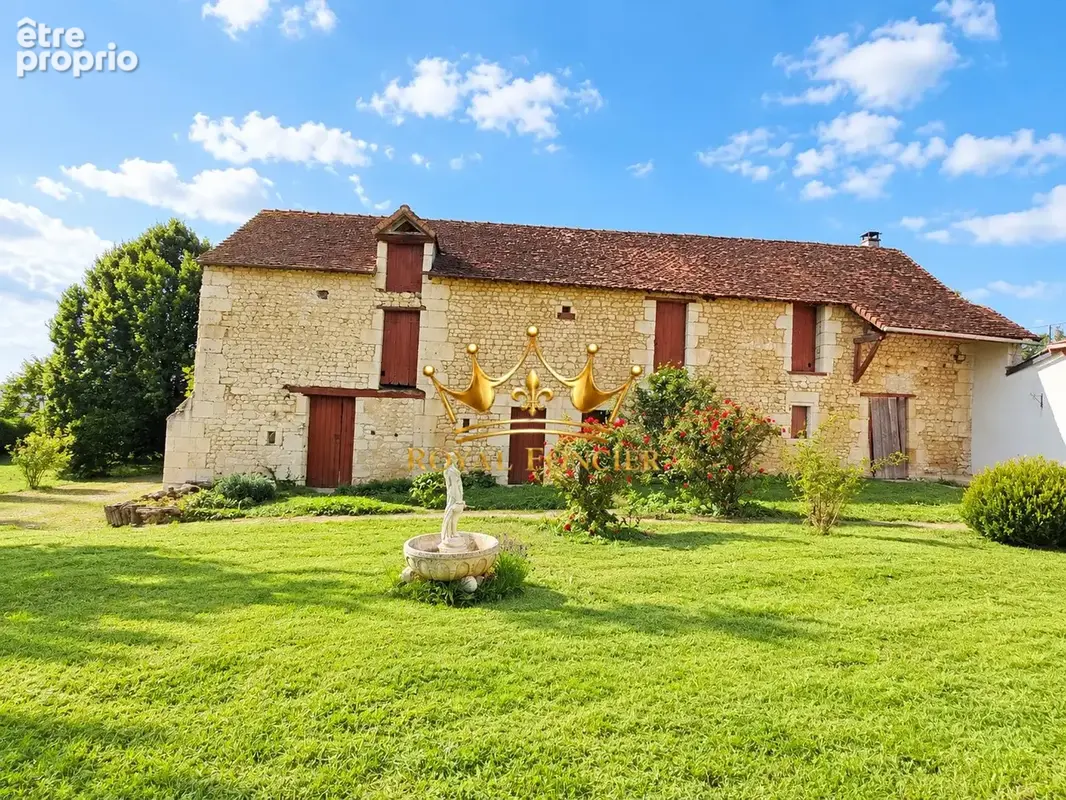 Dépendances de 150 m2 