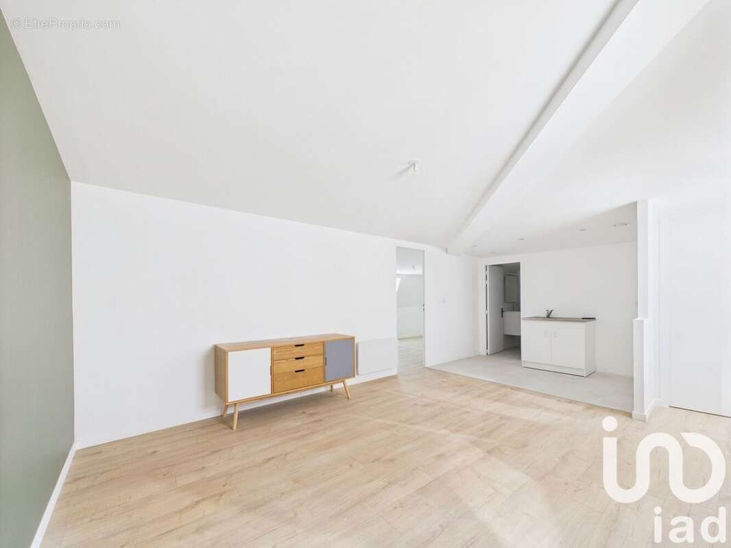 Photo 2 - Appartement à BOISSY-SAINT-LEGER