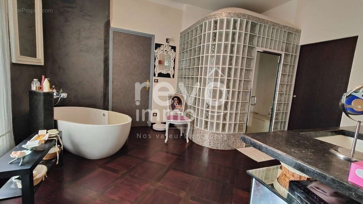 Maison à ORANGE