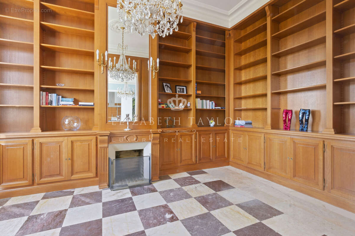 Maison à SAINT-GERMAIN-EN-LAYE