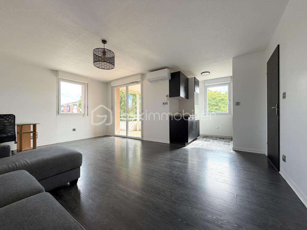 Appartement à COLOMIERS