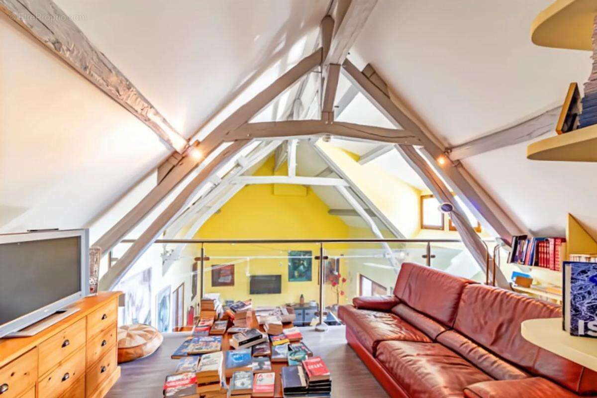 Maison à DAMPIERRE-EN-GRACAY