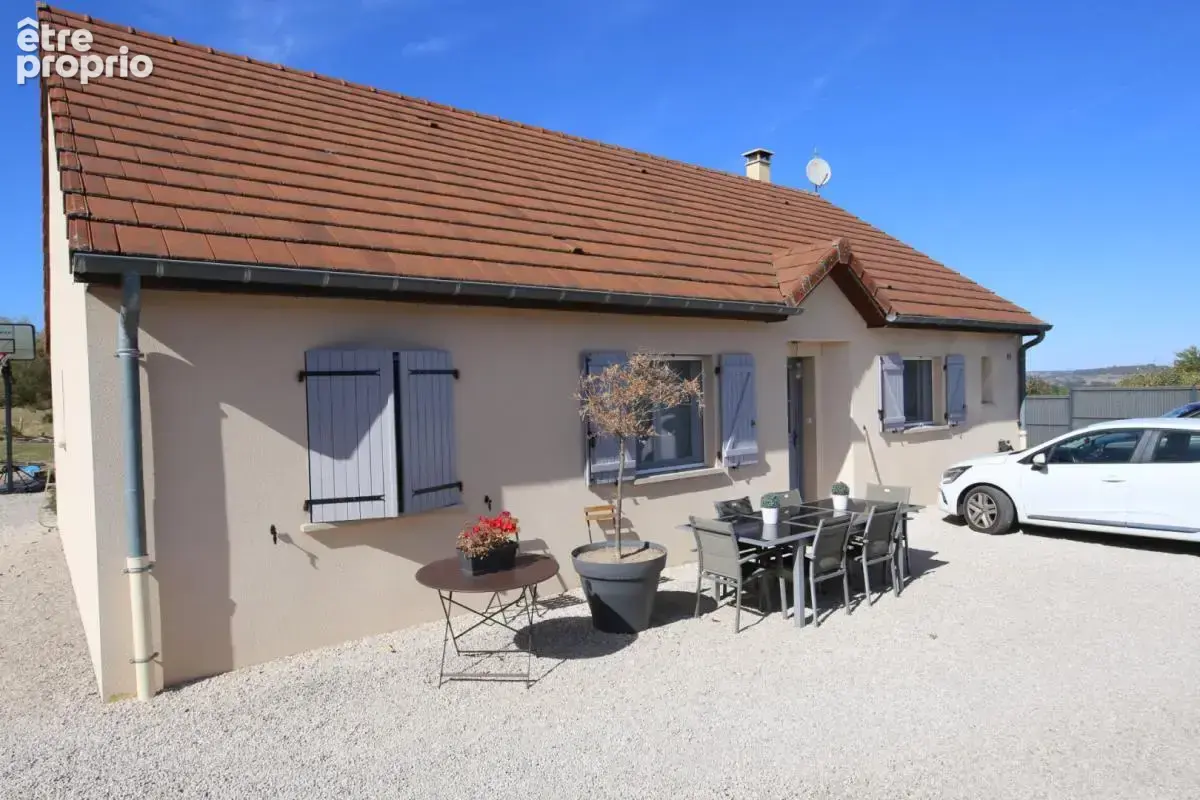 Maison à CURGY