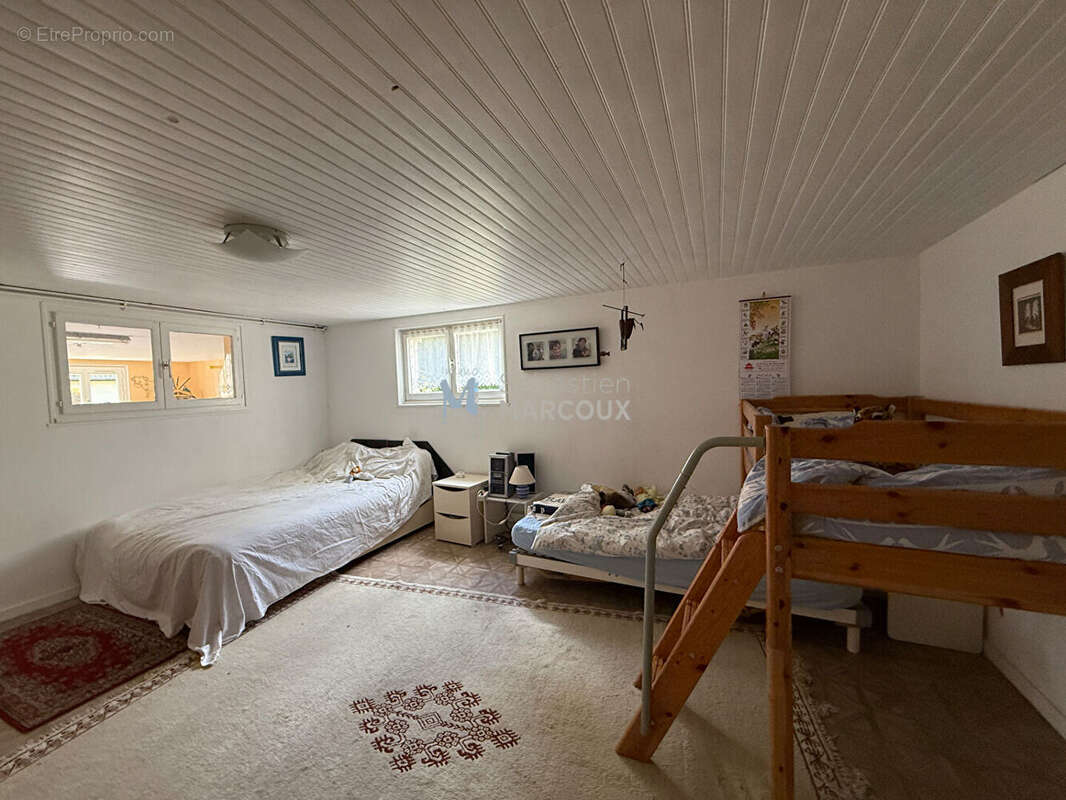 Maison à ROCHE-LA-MOLIERE