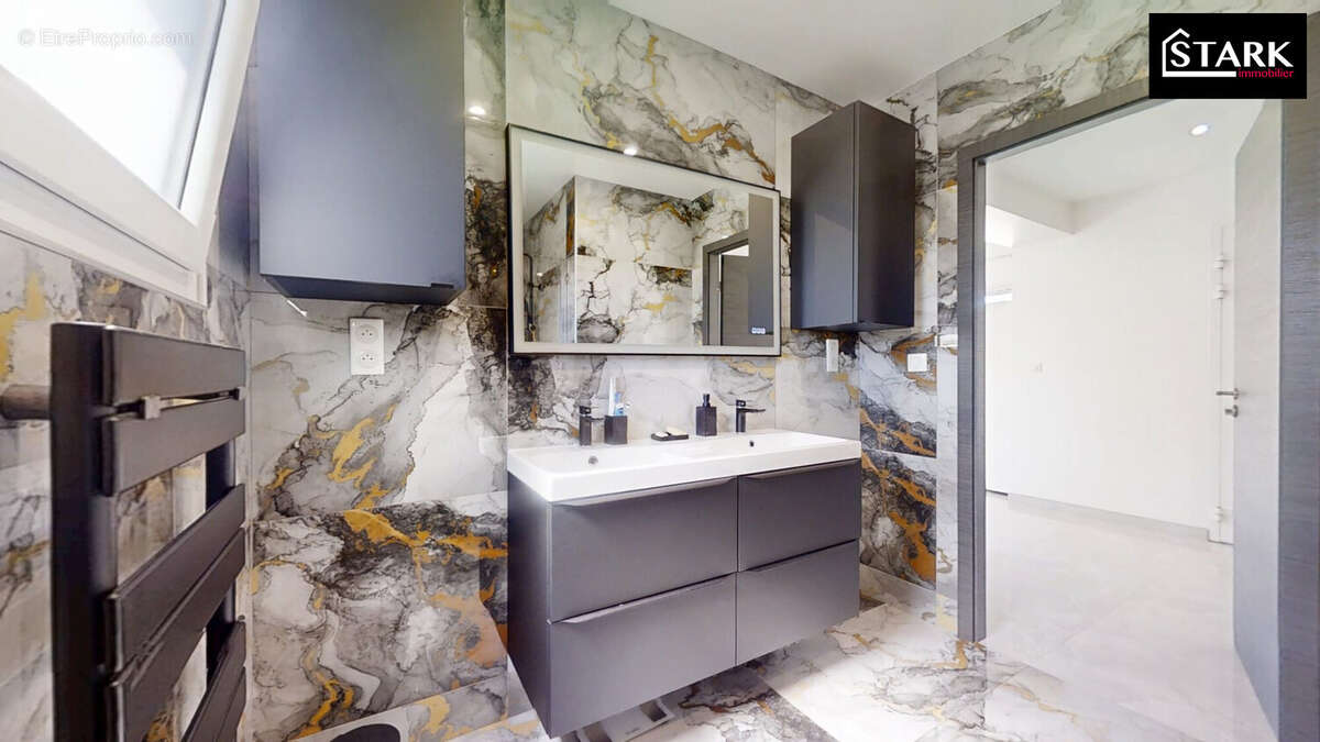 Maison 136 m² à Magny-Vernois  - photo 7