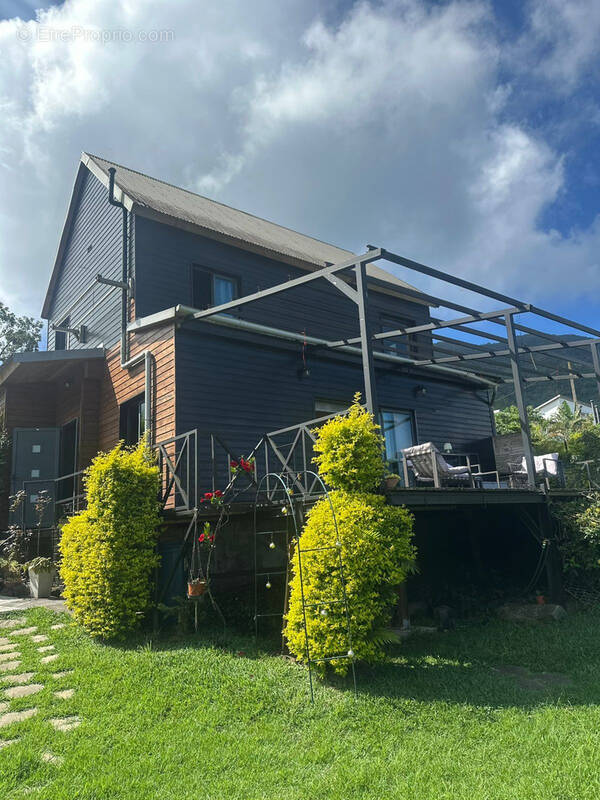 Maison à LA POSSESSION