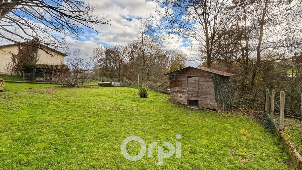 Maison à SAINT-PRIEST-TAURION