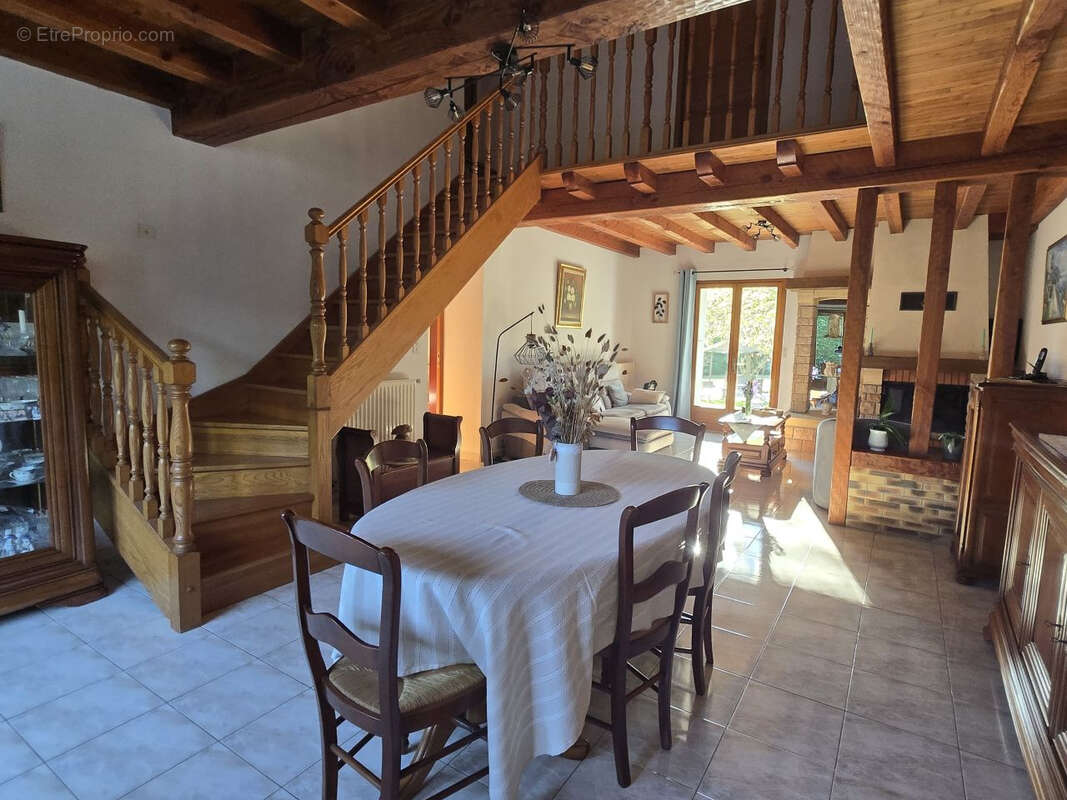 Maison à VILLAMBLARD