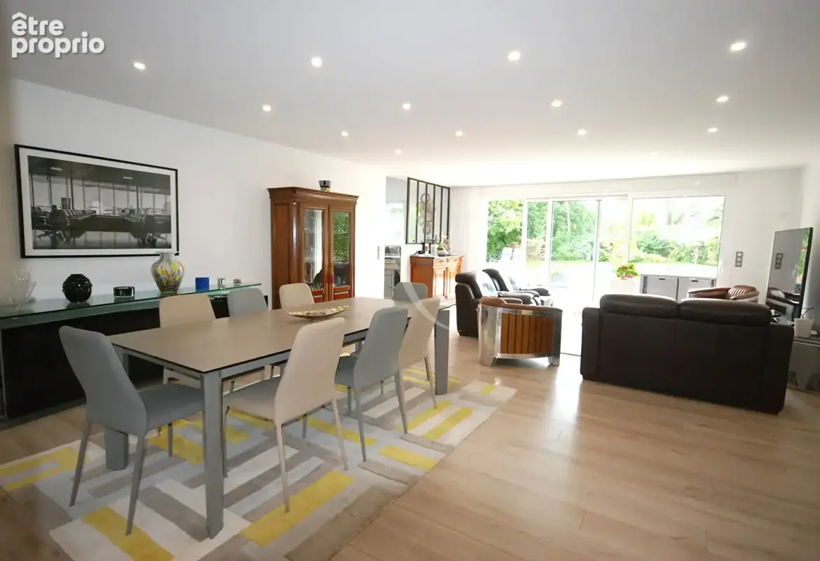 Maison Lesigny 7 pièces 164 m² - 529 000 - photo 2