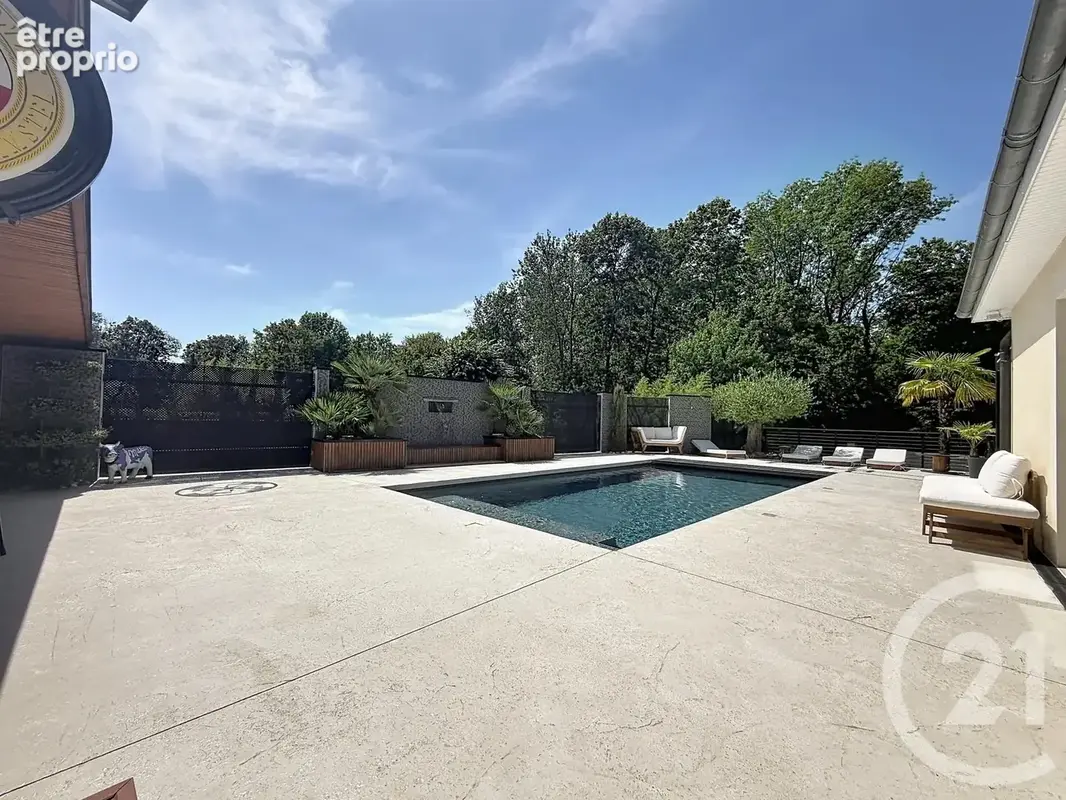 Maison 6 pièces 233 m² à vendre à Saint-Parres-Aux-Tertres (10410) - photo 3