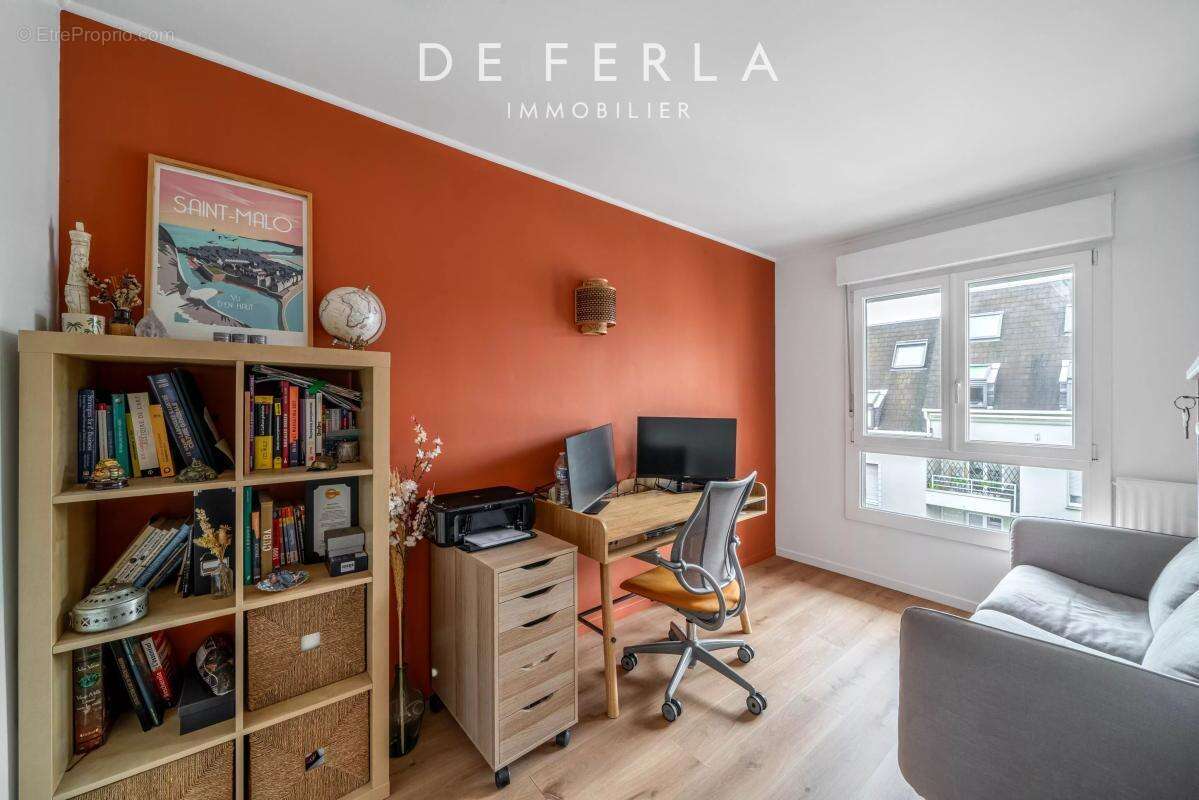 Appartement à SURESNES