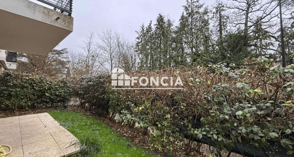 Appartement à LE PLESSIS-TREVISE