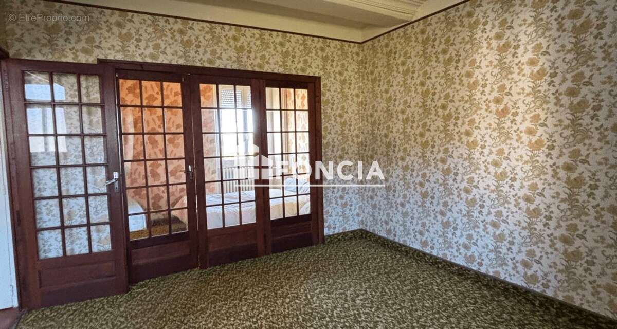 Maison à SAINT-AUBIN-DE-LOCQUENAY