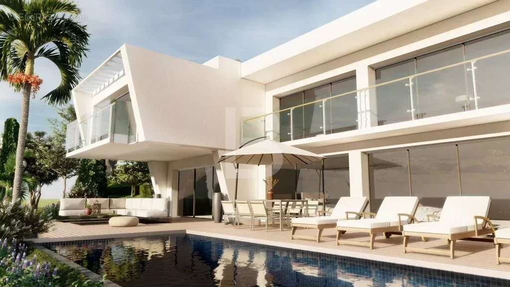 Terrain à LE CANNET