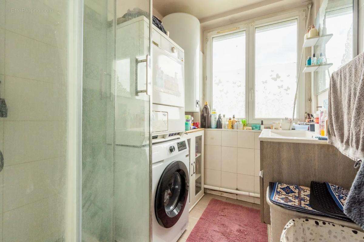 Appartement à ROSNY-SOUS-BOIS