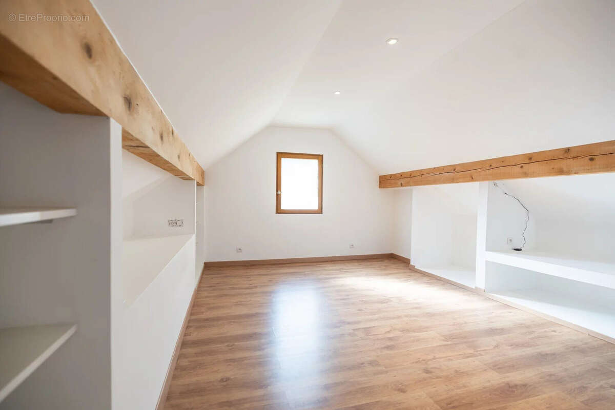 Appartement à DOUSSARD