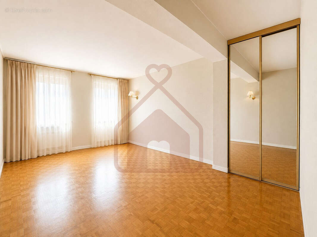 Appartement 31 m² à Le Kremlin-Bicetre  - photo 2