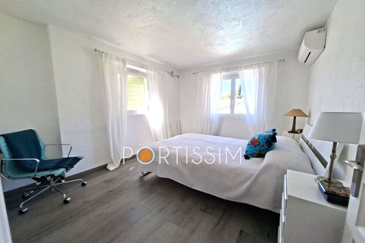 Appartement 102 m² à Saint-Paul  - photo 8