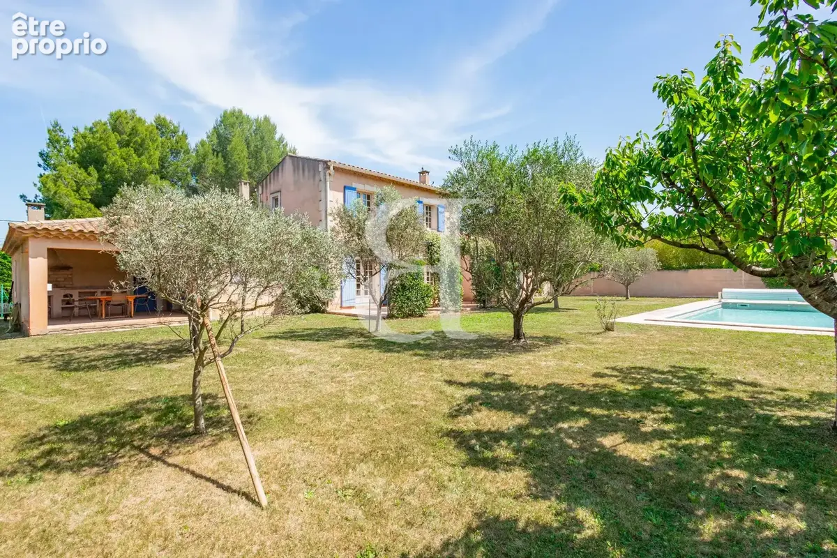 Maison 4 pièces 120 m² à vendre à Saint-Remy-De-Provence (13210) - photo 4
