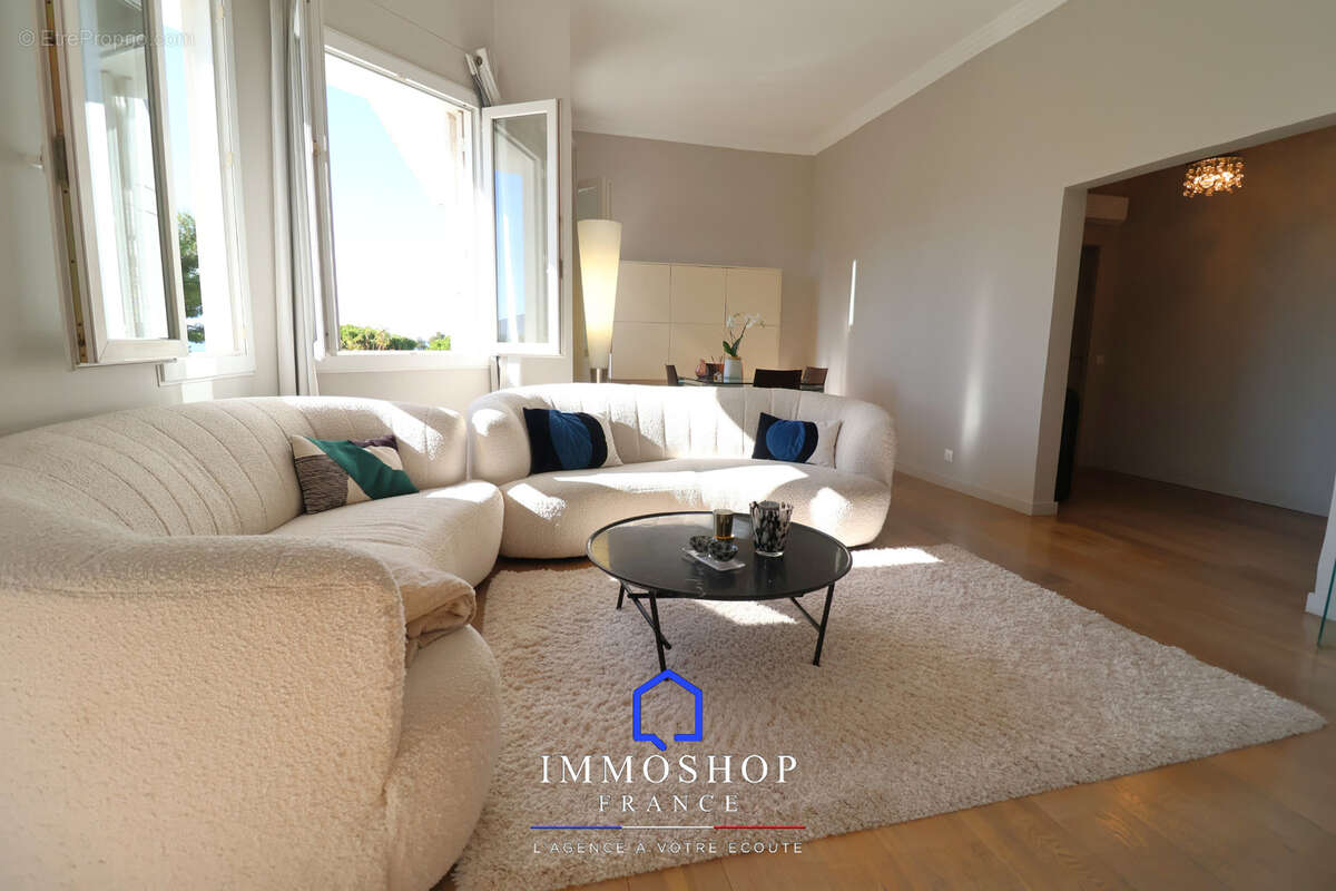 Appartement à MARSEILLE-7E