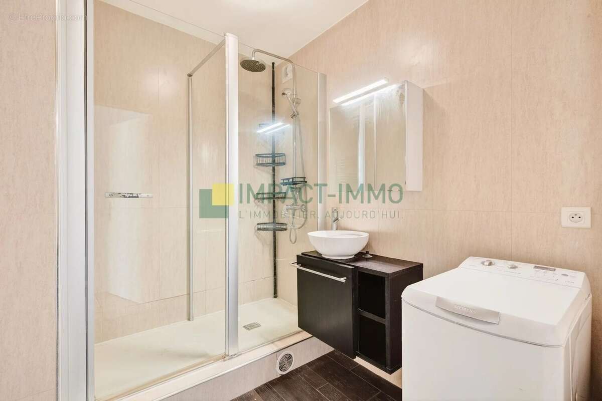 Appartement à CLICHY